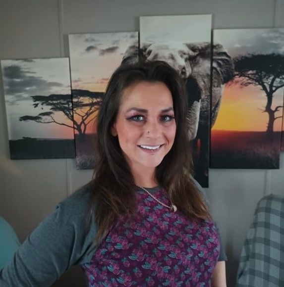 Meet your Posher, Mia - Picture 1 of 1